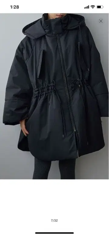 블랙 후드 부착 오버 사이즈 자켓