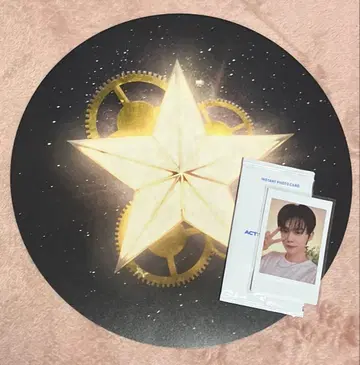 투모로우바이투게더 영준 인스턴트 사진 슬로건