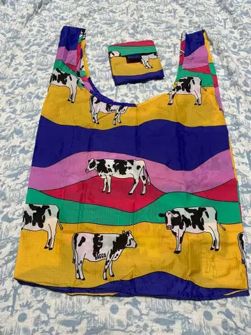 미사용 BAGGU 소 패턴 에코백