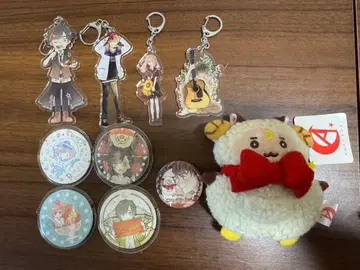 아마츠키 굿즈 묶음 판매 캔뱃지 아크릴 스탠드 마사무네 봉제 인형