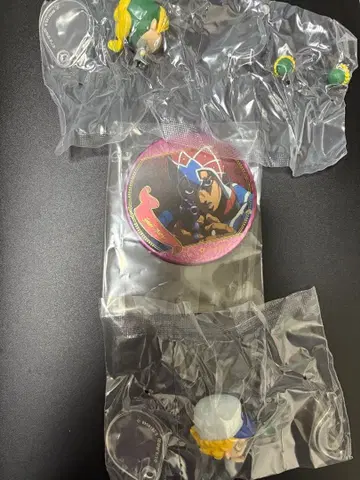 죠죠 굿즈 세트 미스타 죠린 엠포리오 장면 사진 캔뱃지