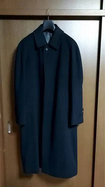 고타이리쿠 남성용 블랙 울 코트 블랙