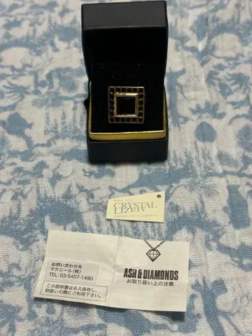 ASH & DIAMONDS 골드톤 스퀘어 반지