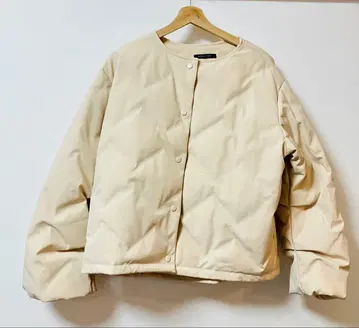 리벨모아 MARBLEWALTZ 심리스 노카라 다운 아이보리