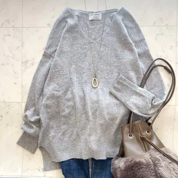 새상품급 저널 스탠다드 캐시미어 V넥 풀오버 그레이