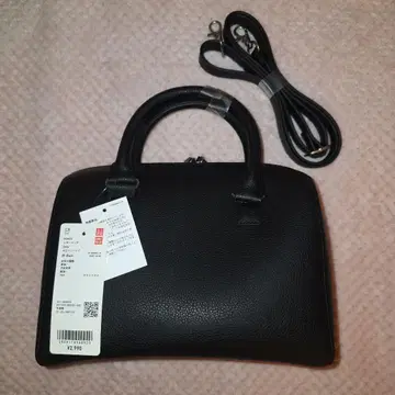 유니클로 레더 터치 2WAY 보스턴 백 블랙 미사용 새상품