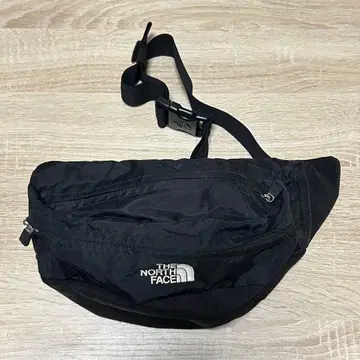 THE NORTH FACE 바디백