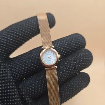 골드 메쉬 밴딩 손목시계