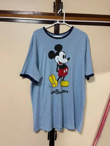미키마우스 T셔츠 라이트 블루 반팔