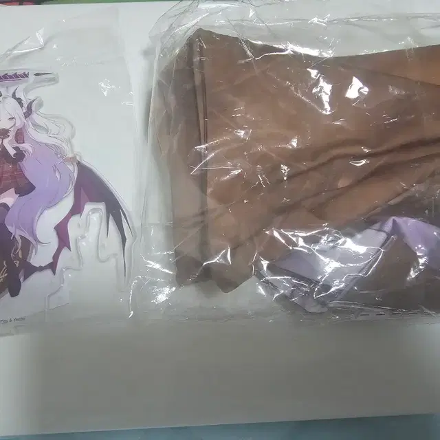 블루아카이브 히나 아크릴스탠드, 베개 커버 팝니다