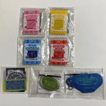 결속밴드 TOUR 'We will B' 캡슐 토이 굿즈