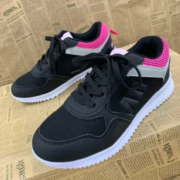 새상품 여성용 22.5cm 경량 폭넓은 맨투맨 스니커즈 블랙 3391