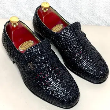 미사용 새상품 madras 인트레차트 로퍼 23.5 블랙 가죽 신발