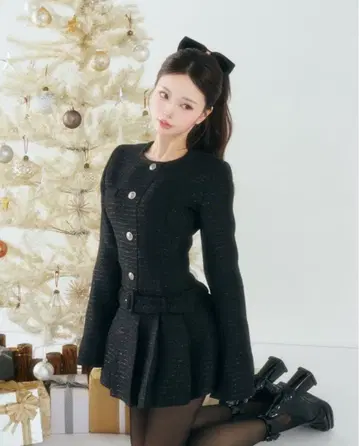 Darich 박스 플리츠 트위드 미니 원피스 블랙