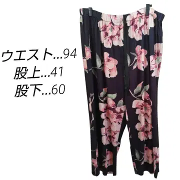 새상품급 꽃무늬 와이드 팬츠 블랙 넉넉함 화려함 세련됨 허리밴딩 편안함