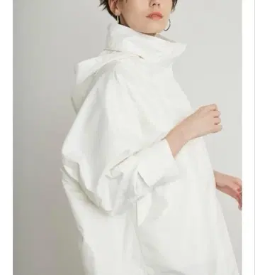 새상품 택 포함 [emmi atelier] 라이너 포함 발수 코트