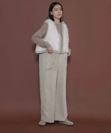 CYAN TOKYO 시안 도쿄 MIX 퍼 ZIP 베스트 507418