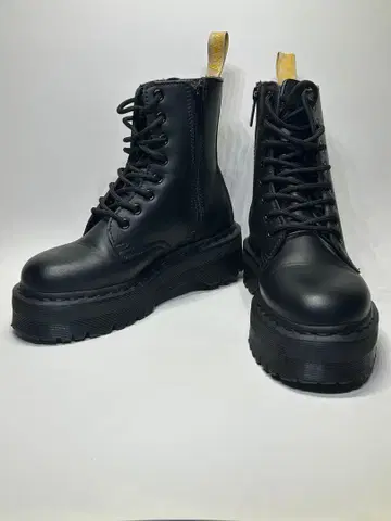 닥터마틴 통굽 올 블랙 JADON 24cm 8홀 사이드 지퍼