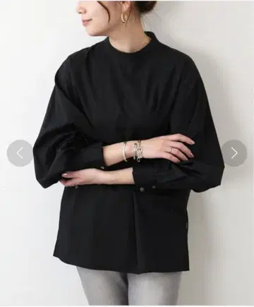 JOURNAL STANDARD 브로드 빅 슬리브 블라우스 블랙