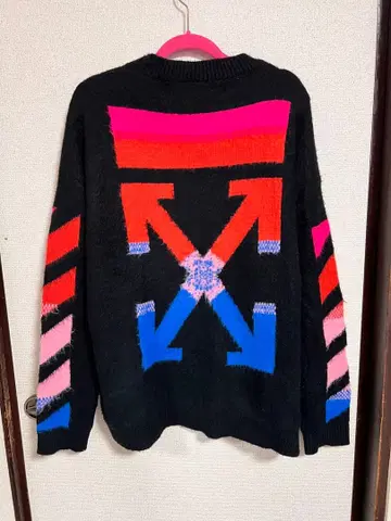 그래픽 니트 스웨터 블랙 핑크 빨간색 파랑