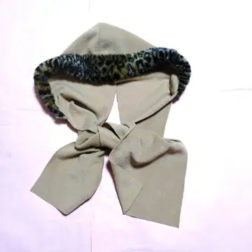 이탈리아제 후드 부착 머플러