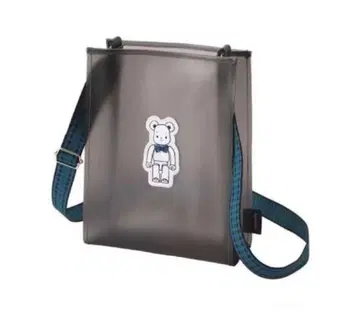 BE@RBRICK x familiar 패밀리아 숄더백 새상품