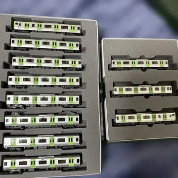 N 게이지 E235계 야마노테선 풀 편성