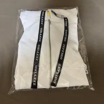 니지산지 엘레강트 모드 후드티