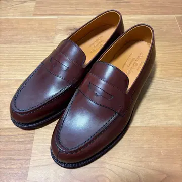 다크 브라운 가죽 로퍼