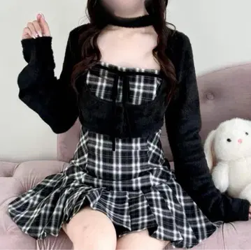 BunnyLis 퍼 볼레로 x 체크 미니 원피스 nogenki