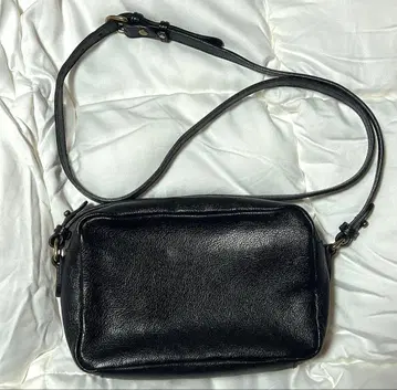 일비종떼 크로스 바디백 숄더백