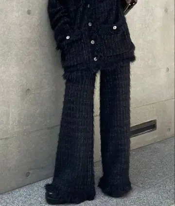 TWEED FRINGE KNIT PANTS