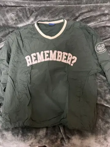 REMEMBER? 다크 그린 나일론 자켓 L 사이즈