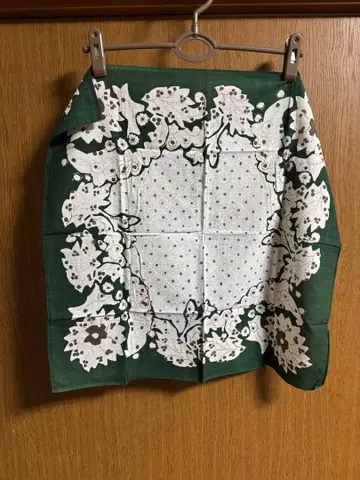 45r45rpm 꽃무늬 디자인 반다나 스카프