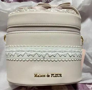 Maison de FLEUR 기념일 케이크 백