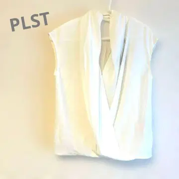 PLST 블라우스 슬리브리스