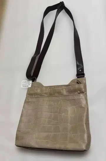 베이지 크로커다일풍 숄더백