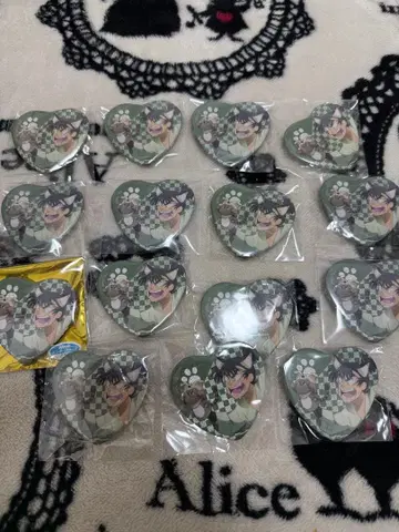 닌타마 란타로 난자타운 식만류삼랑 하트 캔뱃지 15개