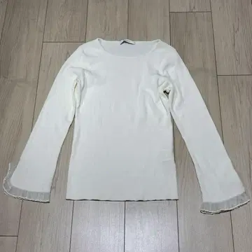 아나이 리브 긴팔 니트 플레어 슬리브 화이트 38 현행