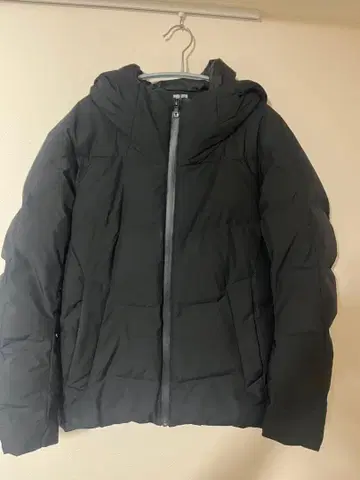 UNIQLO 블랙 다운 자켓 S 사이즈