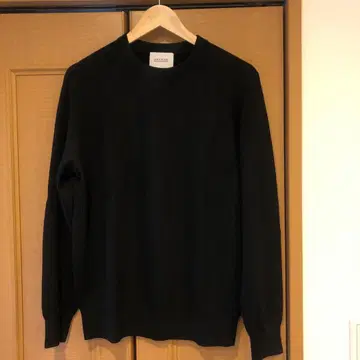 MACKINTOSH PHILOSOPHY 블랙 니트