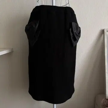 MILK 타이트 스커트 리브 리본 블랙