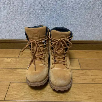 FILA 베이지 하이컷 부츠 23.5cm