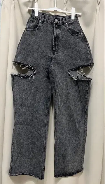 컷 아웃 디자인 하이웨스트 데님 팬츠