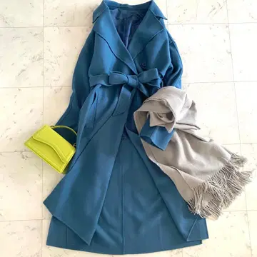 새상품 다마 컬렉션 리본 벨트 롱 코트 맥시 길이 블루