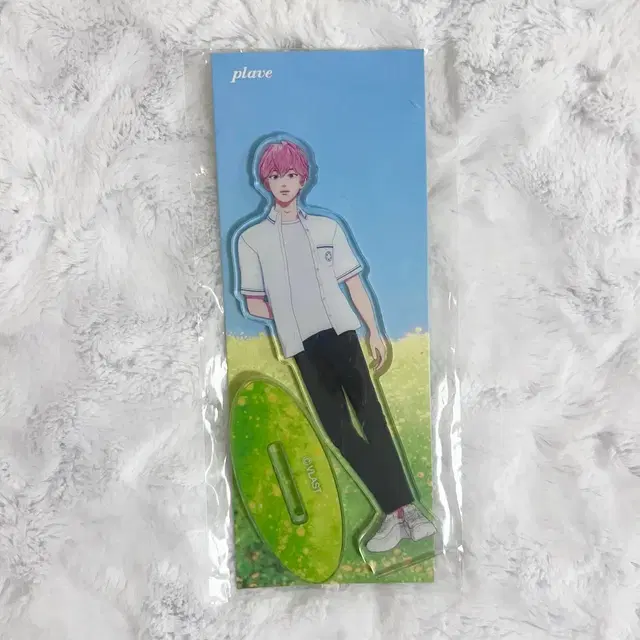 플레이브 6여름 아크릴스탠드 미개봉 밤비