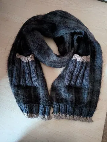 필다레니에 포켓 머플러