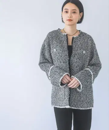 Apart by Iowrys 트위드 노카라 자켓