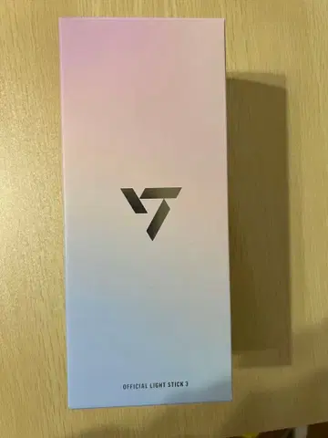 SEVENTEEN OFFICIAL LIGHT STICK 3
