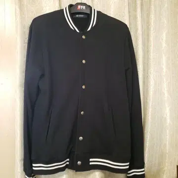 nano universe 블랙 점퍼 M